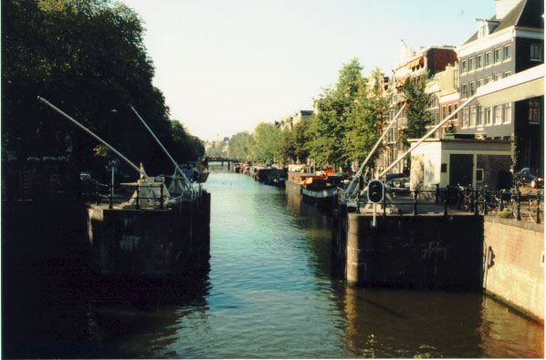 amsterdamlock.jpg