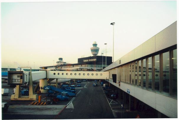 amsterdamschiphol.jpg