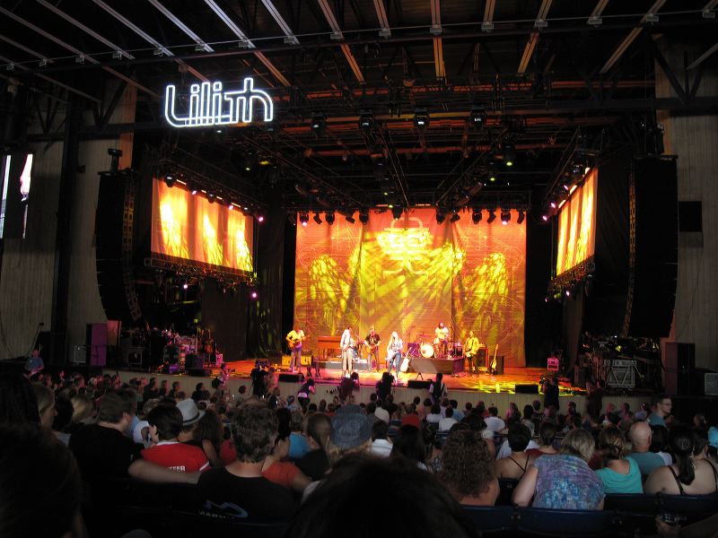 Lilith Fair 2010, Lawrence I. Charters img_2230.jpg